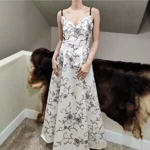 "1-off" Custom Sample Beaded Floral Sleeveless Evening Dress